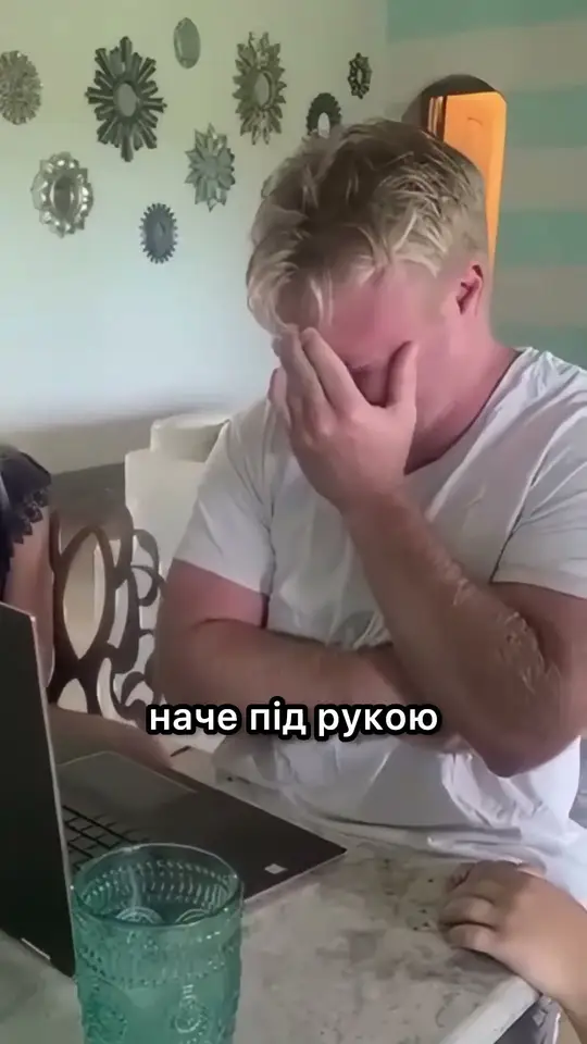 Створила чоловіку пісню на 45-річчя: його реакція